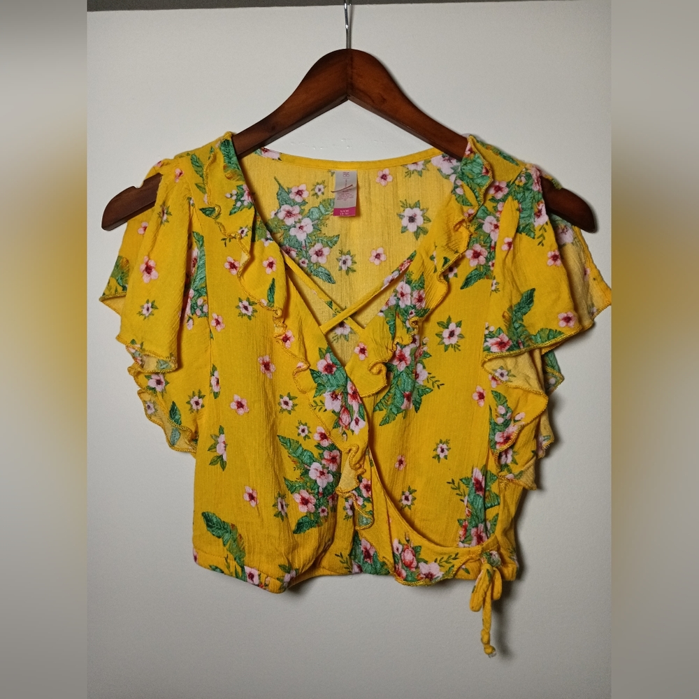 Size S - Yellow Floral Cropped Blouse
